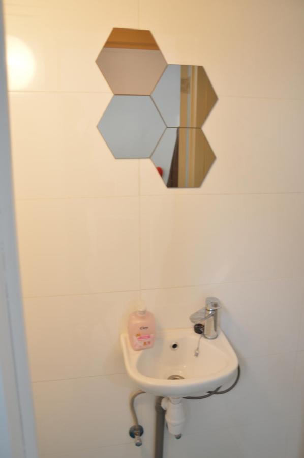 Awesome Studio In Marolles Apartman Brüsszel Kültér fotó