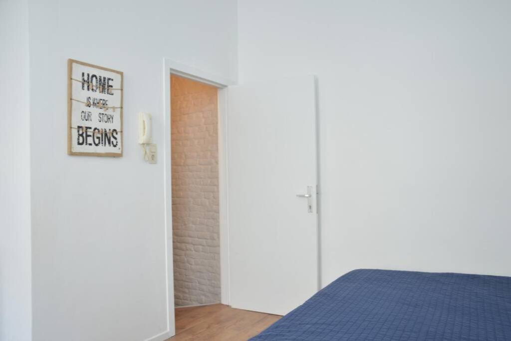 Awesome Studio In Marolles Apartman Brüsszel Kültér fotó